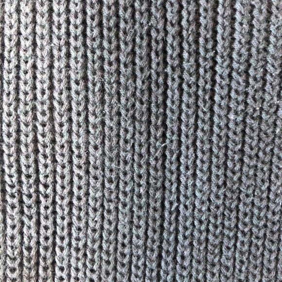 Men’s Cabela’s Cable Knit Pull On Grey Sweater Collar Button Size Large - Picture 3 of 4